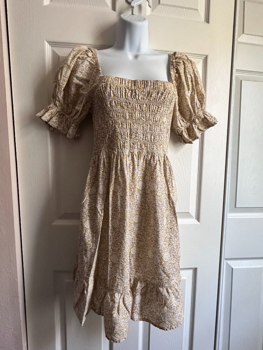Ces Femme Womens Medium Floral Smocked Milkmaid Babydoll Puff Sleeve Mini Dress